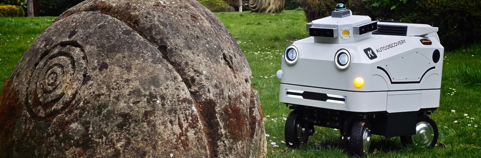 Autodiscovery Revo 2 humanoid robot
